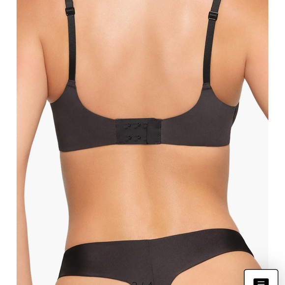 Elegant Black Women's Bra - Picture 2 of 4